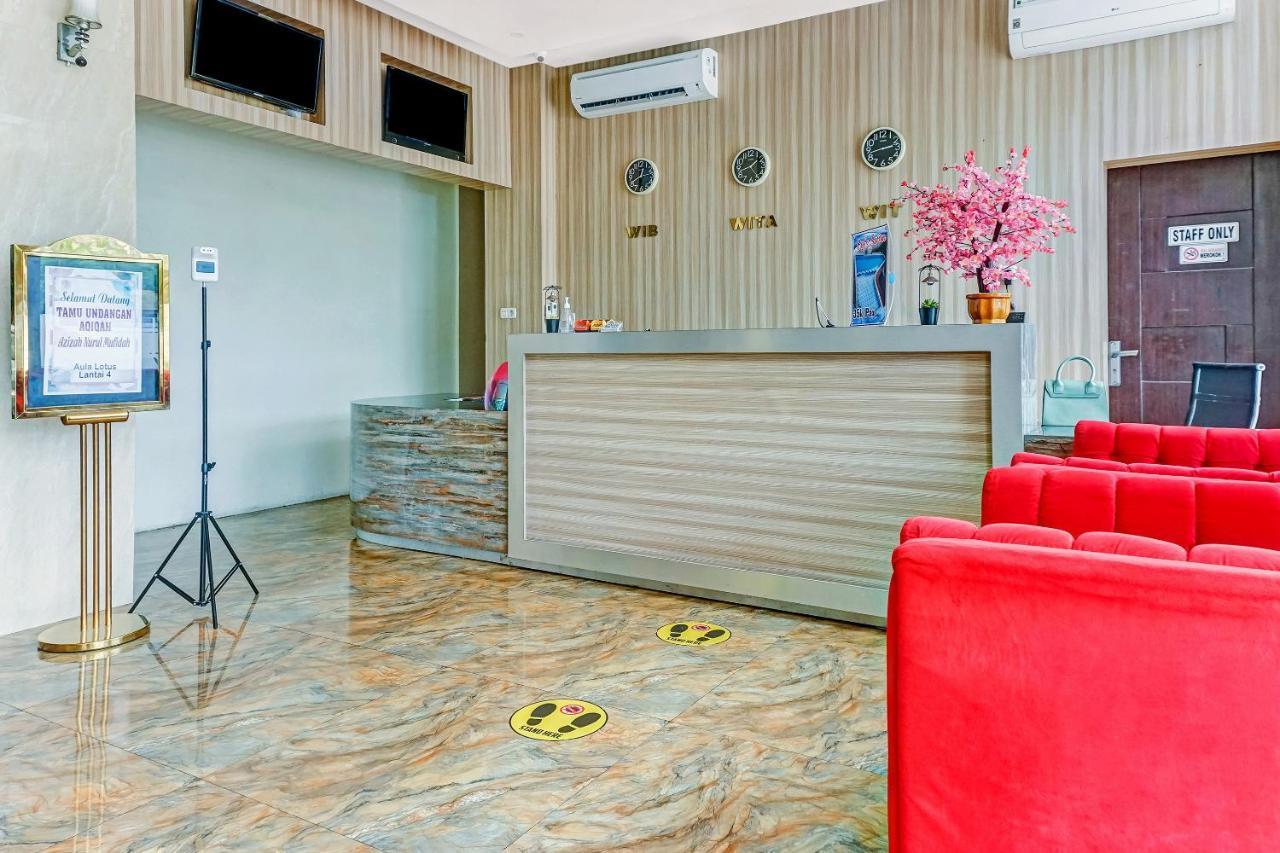 Kirei Hotel Bantaeng Exterior foto